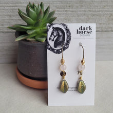 Load image into Gallery viewer, Ostara/Spring Earrings (brass)