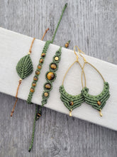 Load image into Gallery viewer, Tigereye Goddess Macrame Bracelet