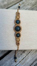 Load image into Gallery viewer, Agate Goddess Macrame Bracelet
