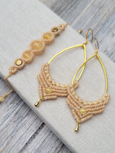 Load image into Gallery viewer, Citrine Goddess Macrame Bracelet
