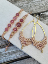 Load image into Gallery viewer, Strawberry Quartz Goddess Macrame Bracelet
